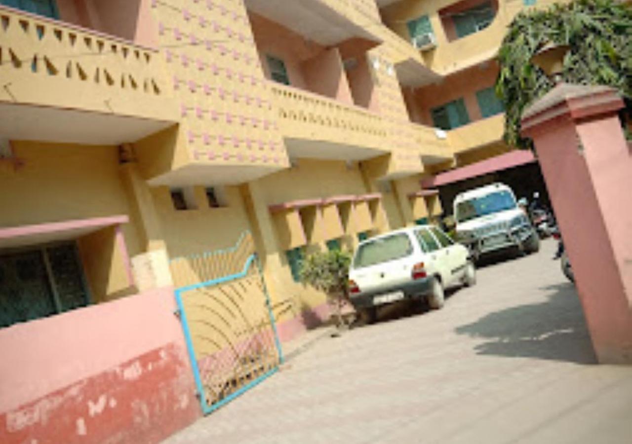Saharsa Vijieya Hotel Bihar מראה חיצוני תמונה